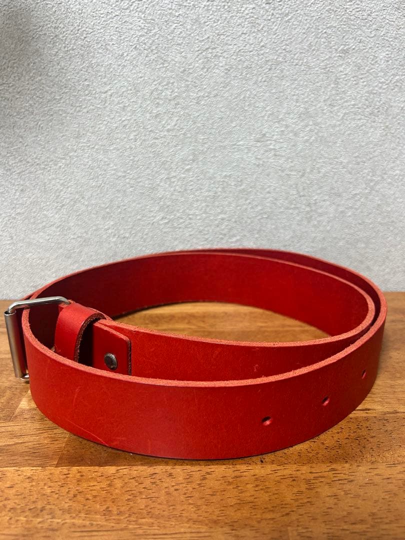 ダニエラグレジス　DANIELA GREGIS レザーベルト　赤