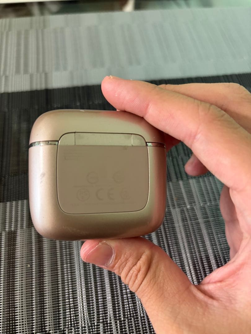 JBL TOUR Pro3 シャンパンゴールド ぴろしき