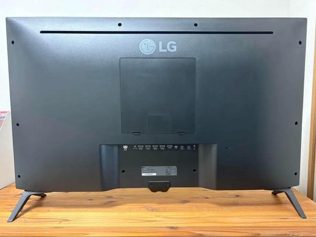 LG　42.5インチ 4Kモニター IPS 43UN700T-B
