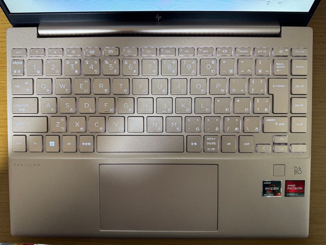 【極美品】HP Pavilion Aero 13-be2011AU