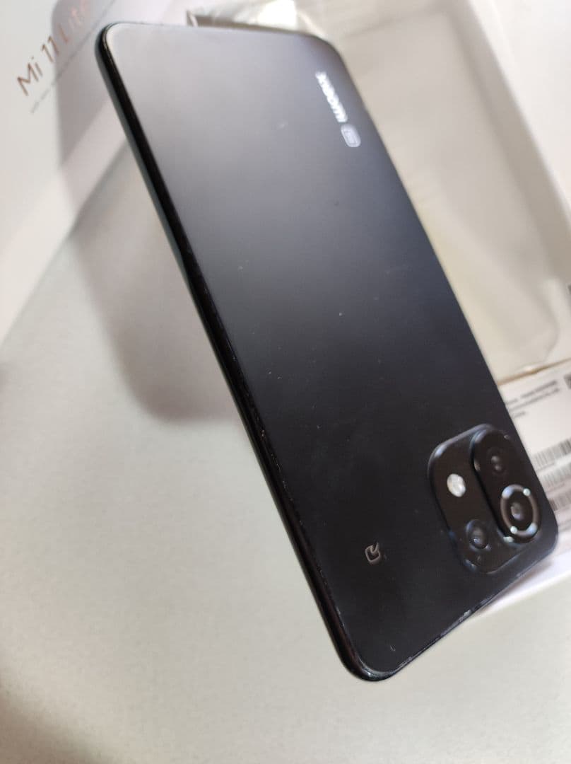 Xiaomi　Mi 11 Lite 5G　トリュフブラック