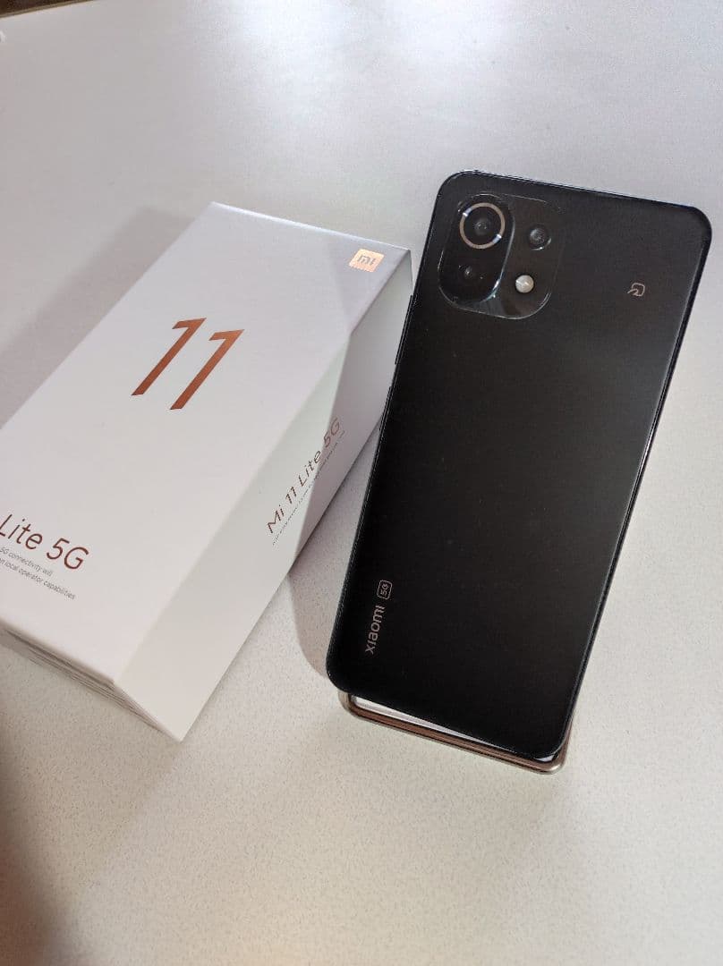 Xiaomi　Mi 11 Lite 5G　トリュフブラック