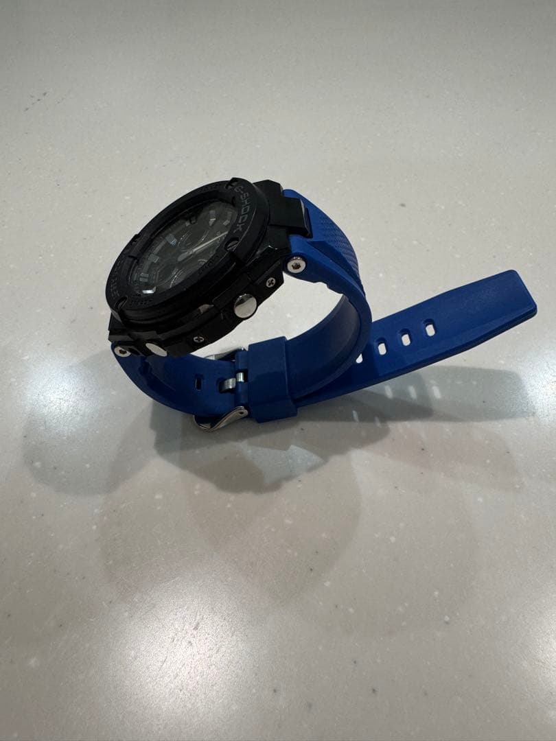 【最終値下げ】 CASIO G-SHOCK GST-W300G ブルー