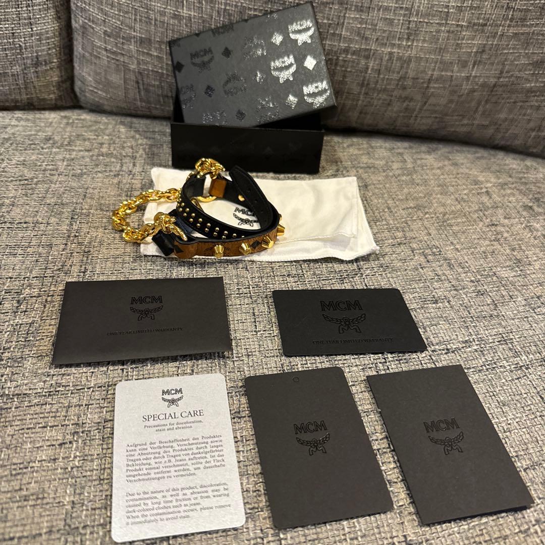 MCM バングル　ブレスレット