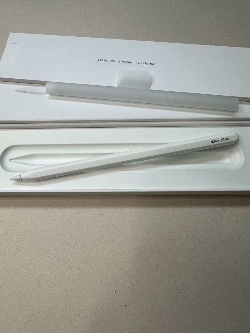【美品】Apple Pencil Pro MX2D3ZA/A Y1FLV