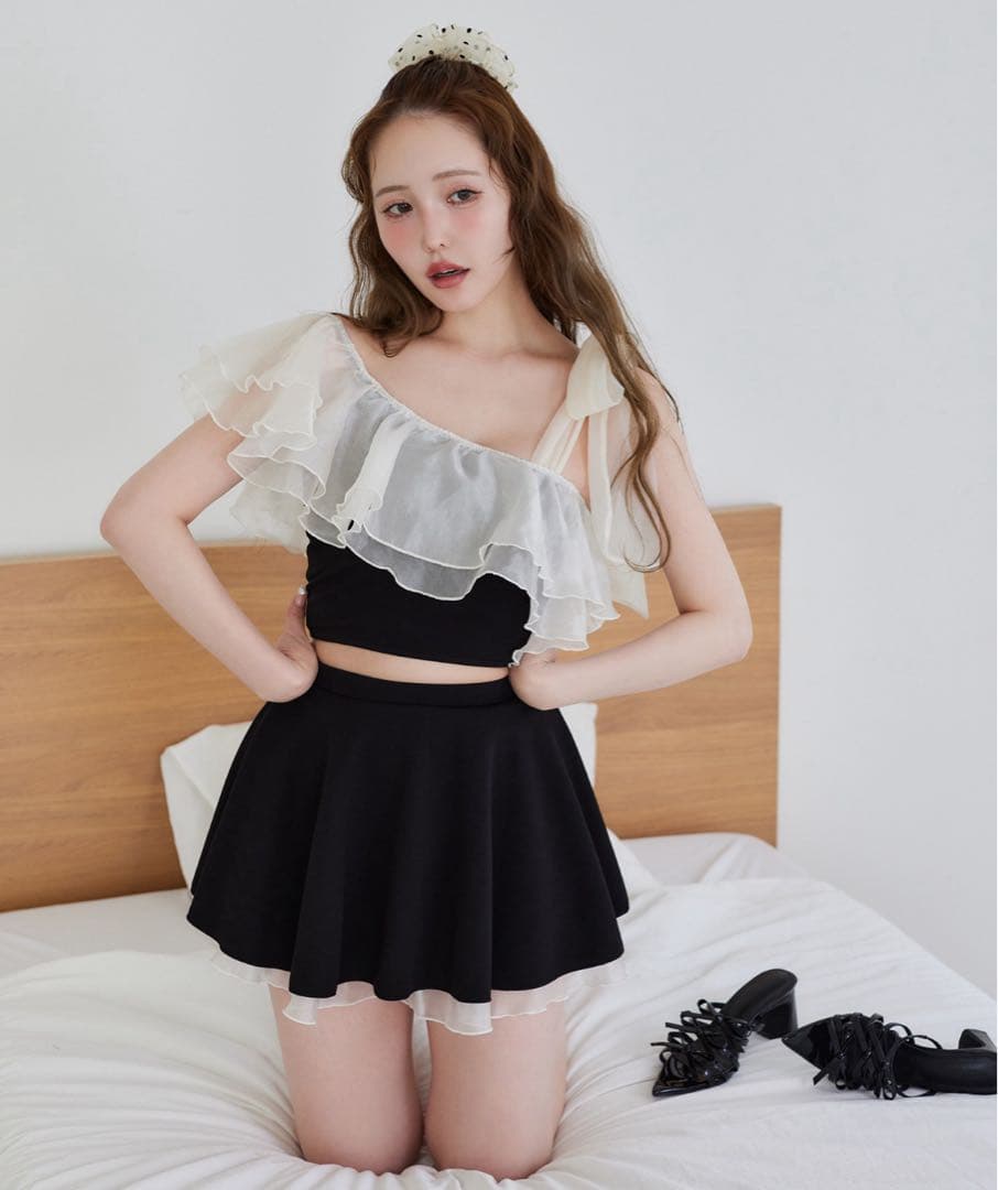 フリル付きセパレート水着セット[タイムセール]