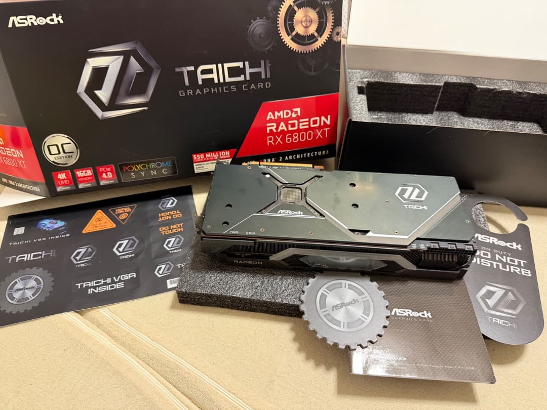 ASRock RX 6800 XT グラフィックカード