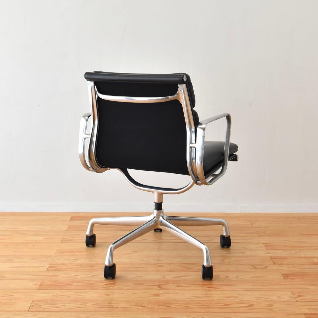 Herman Miller イームズ　ソフトパッド　アルミナムチェア