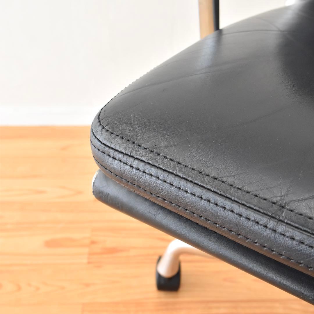 Herman Miller イームズ　ソフトパッド　アルミナムチェア
