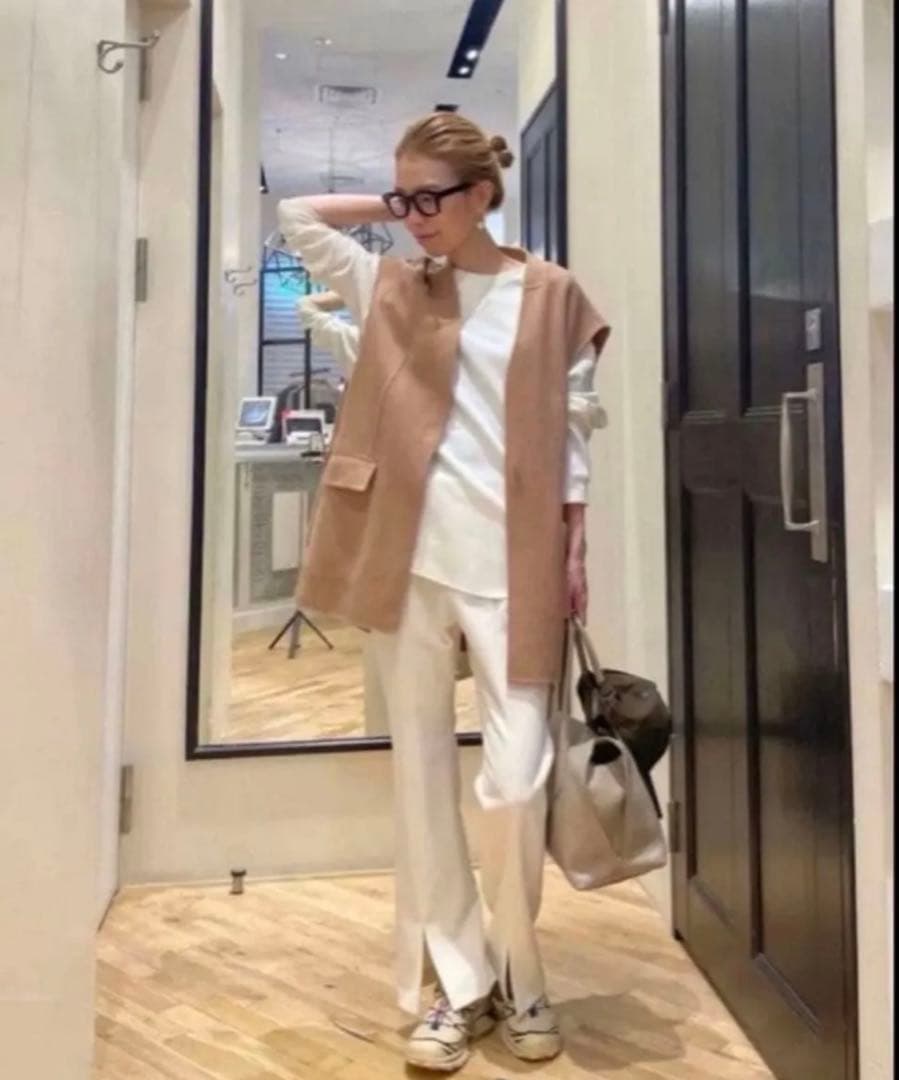 未使用近　ウィムガゼット　Vガゼットプルオーバ　36号　定価16500