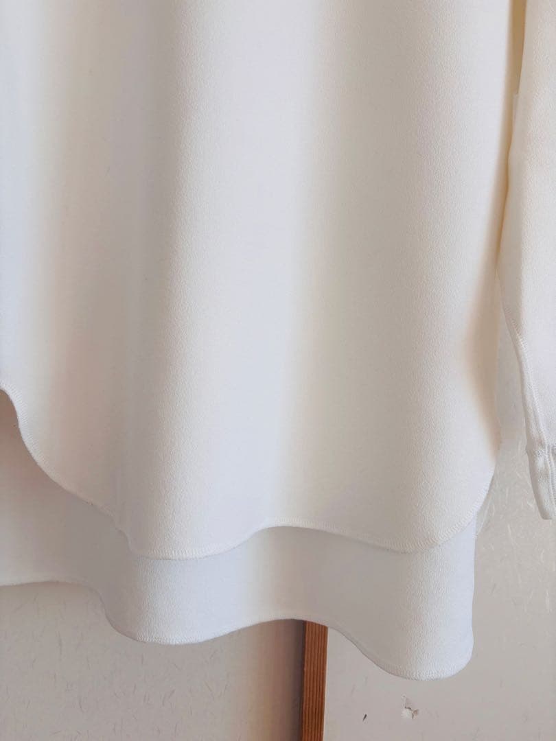 未使用近　ウィムガゼット　Vガゼットプルオーバ　36号　定価16500