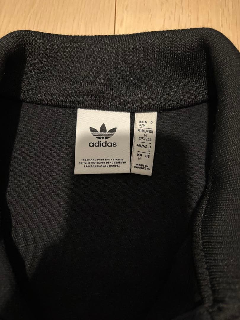 adidas ファイヤーバードデニムジャケット