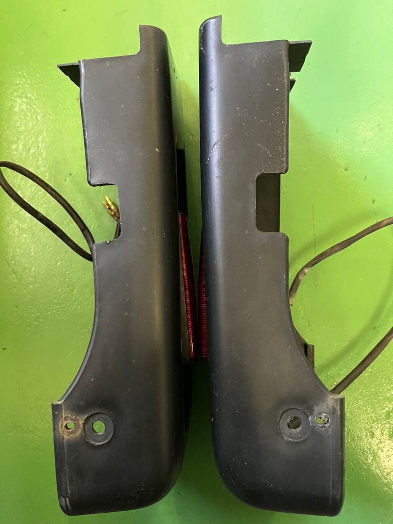 SUZUKI サムライ　ジムニー リアサイドマーカー