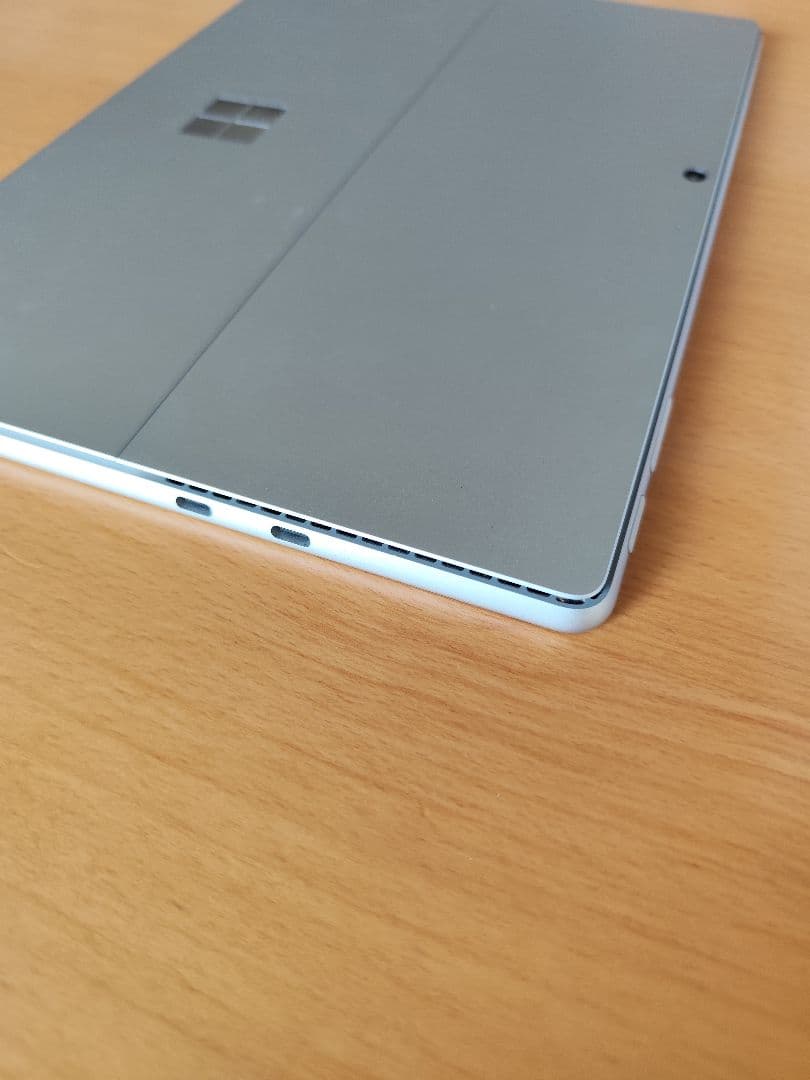 Surface Pro 11 最新モデル　Snapdragon X 16GB
