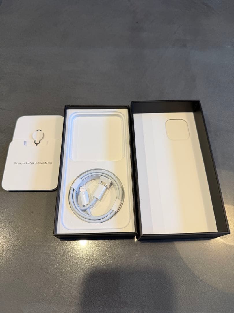 iPhone 12 Pro グラファイト 256GB SIMフリー