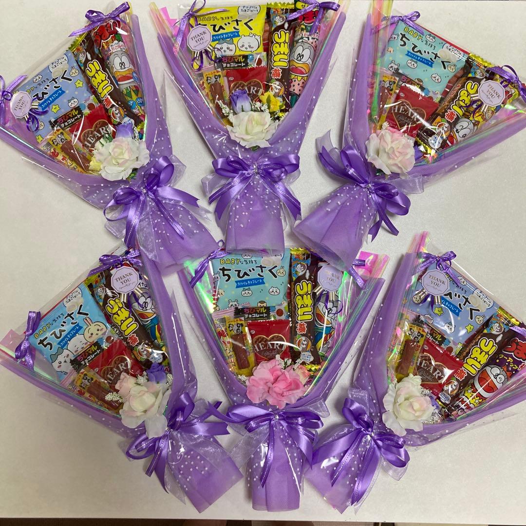 ♡ゆったん♡プロフ読んでください。 ⭐️お菓子ブーケ　プチブーケ⭐️計２５本