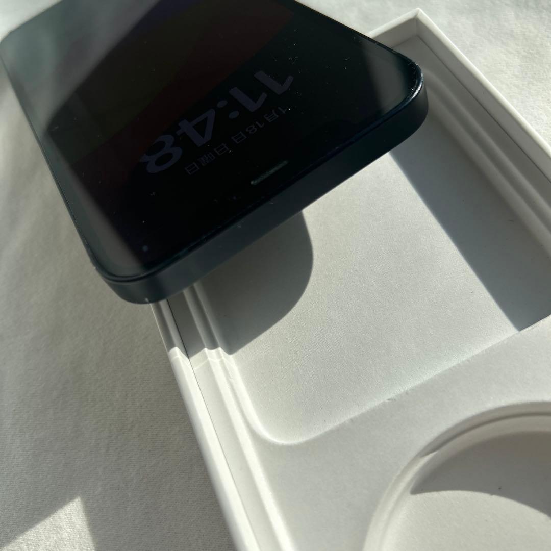 Apple iPhone 12 ブラック 本体　64GB