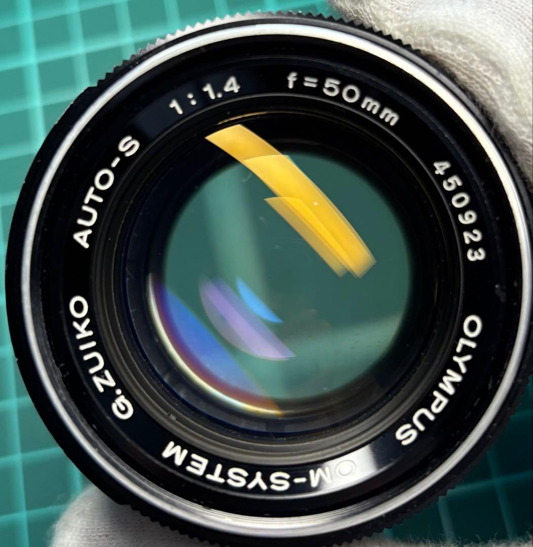 ★ OLYMPUS OM-1 (使用説明書付)+ ★ 標準レンズ 50mm