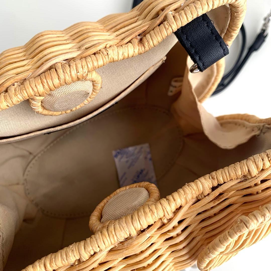 新品未使用　a-jolie×HelloKitty キティちゃんカゴバッグ