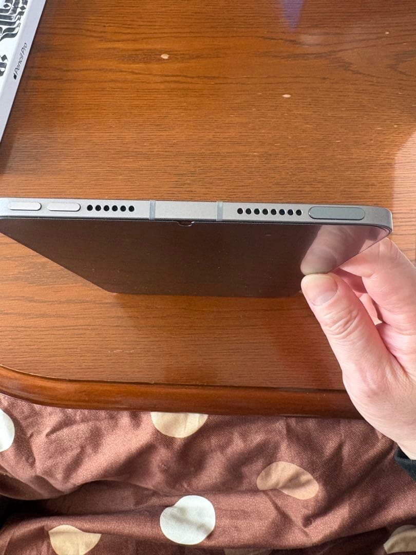 最新 iPad mini Wi-Fi + Cellular 第7世代128GB