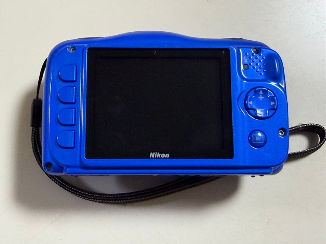 Nikon COOLPIX S33 防水・耐衝撃/デジタルカメラ/ホワイト