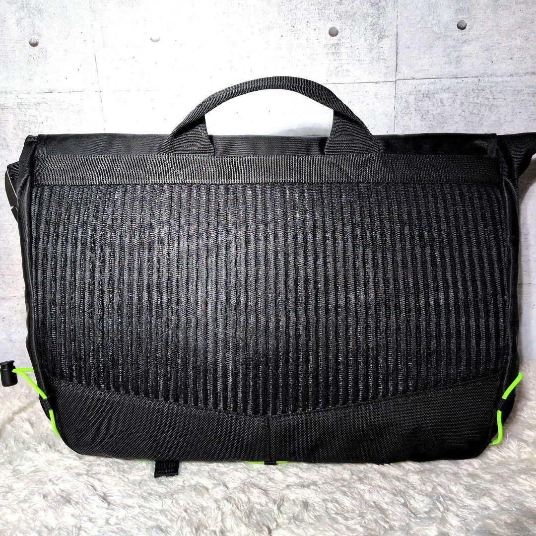 【完売品 極美品 A4◎】ポーター　シングス　メッセンジャーバッグ　ビジネス　黒