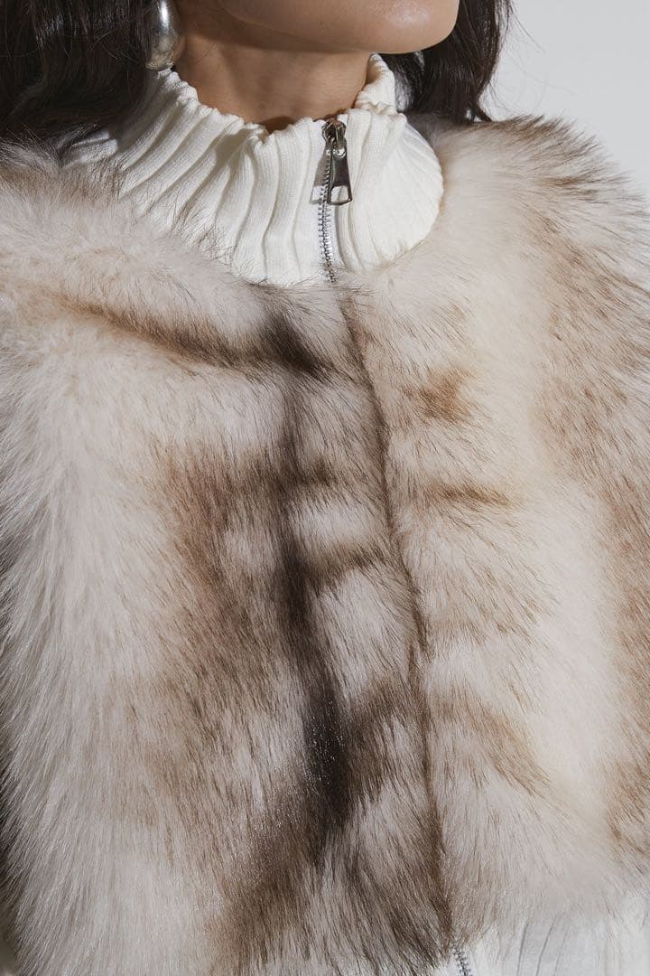 【ANDREA&Co】ファードッキングZIPニット