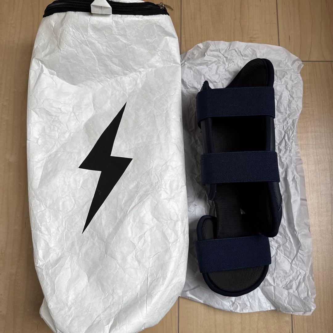 ⚾️BRUCE BOLT PREMIUM PRO ユース フットガード 右打者用