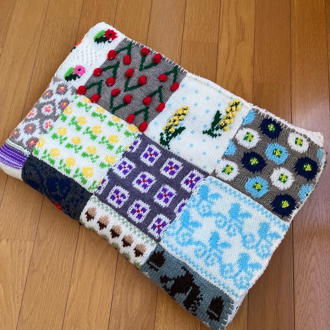 フラワーモチーフのブランケット☆ハンドメイド
