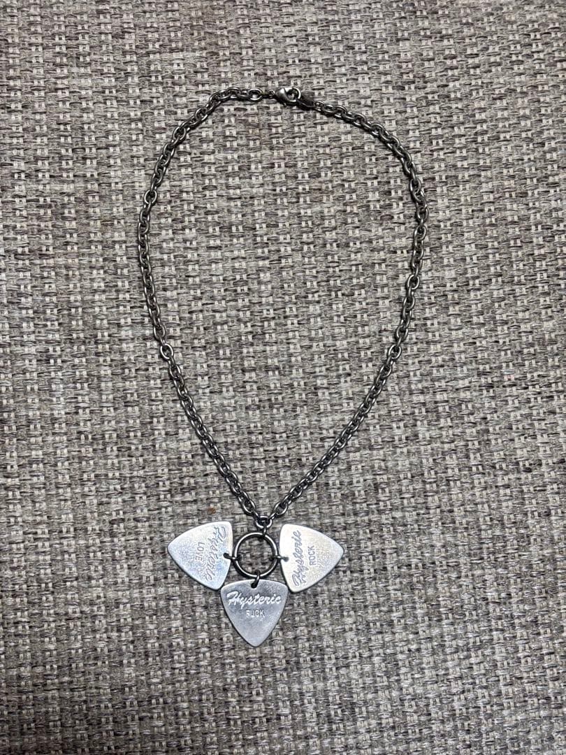 ヒステリックグラマー　ネックレス　ギターピック　３連