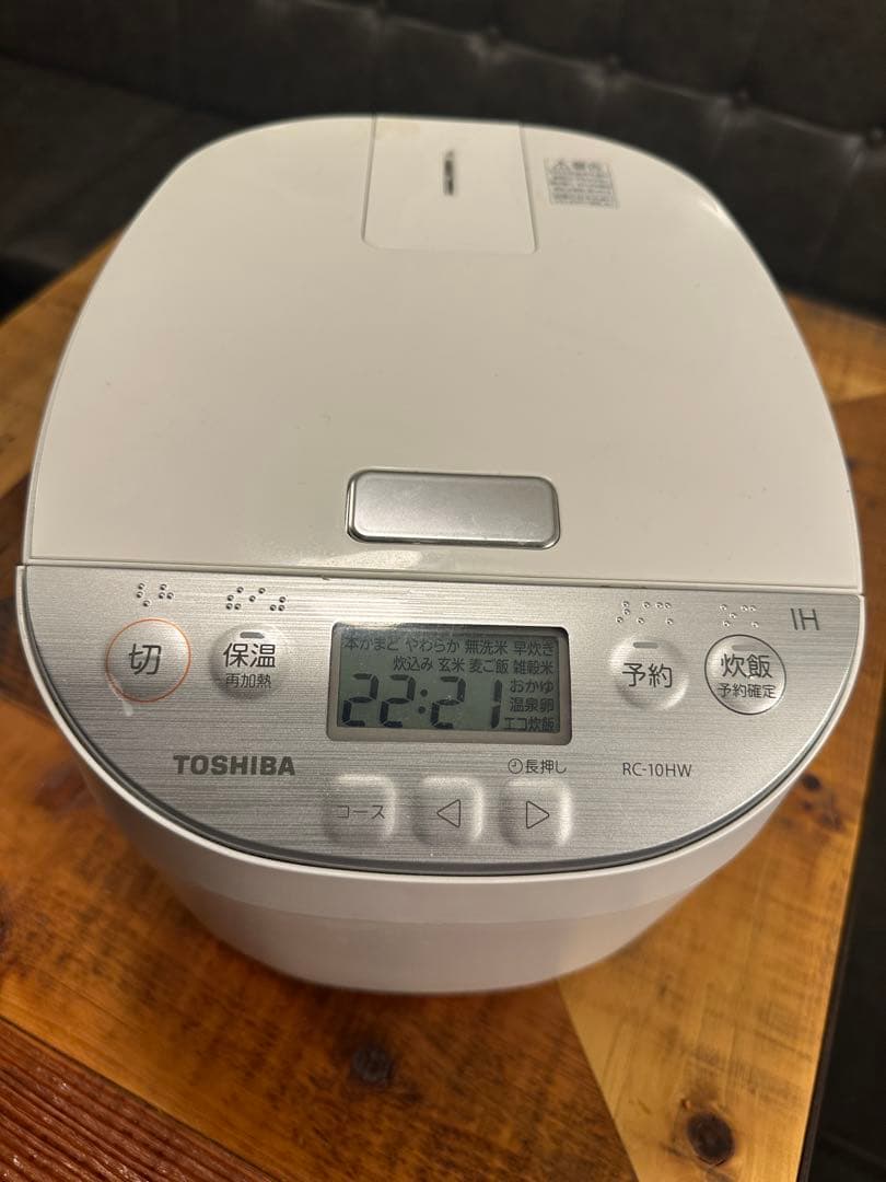 TOSHIBA IH炊飯器 RC-10HW