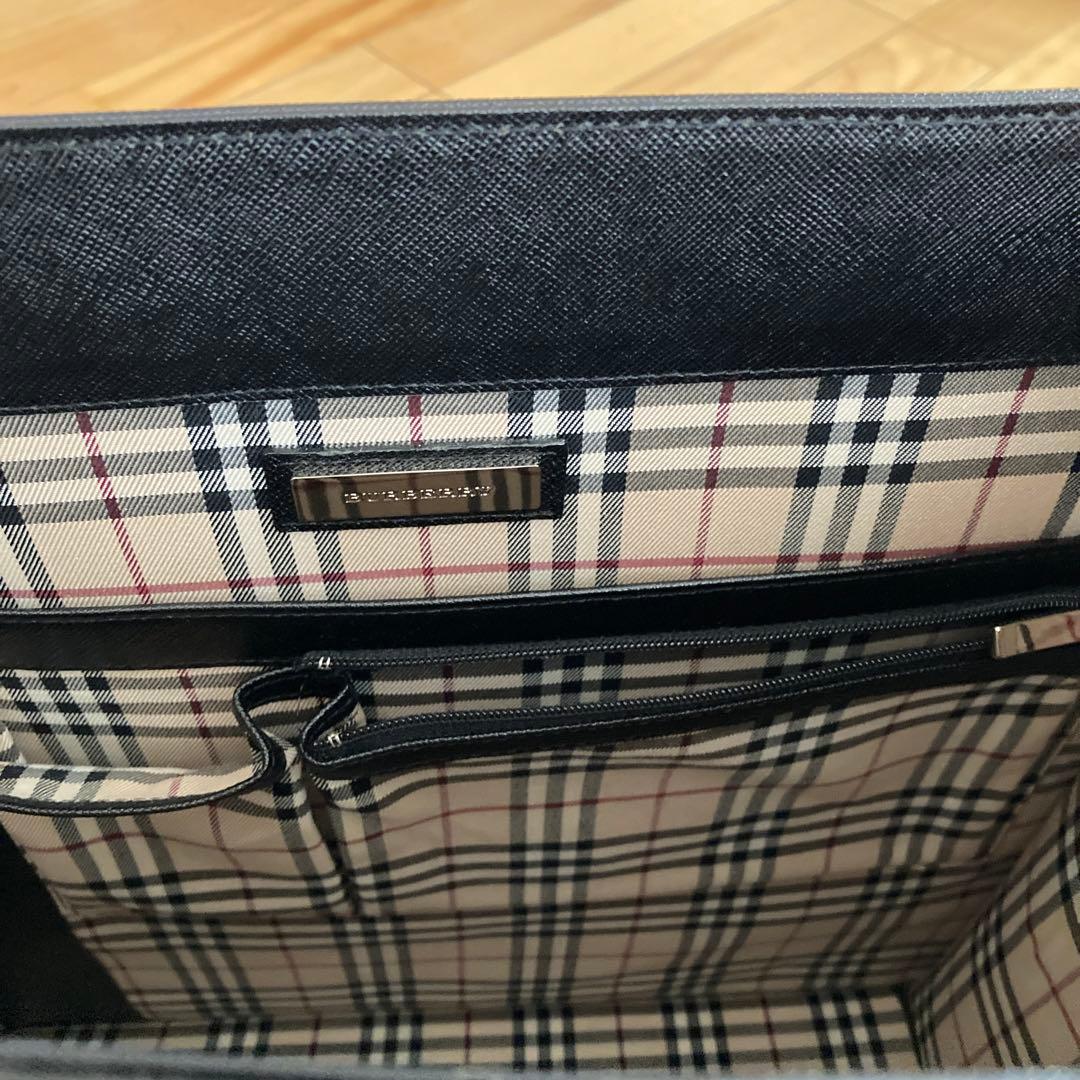 BURBERRY ビジネスバッグ 黒 レザー 大きめ