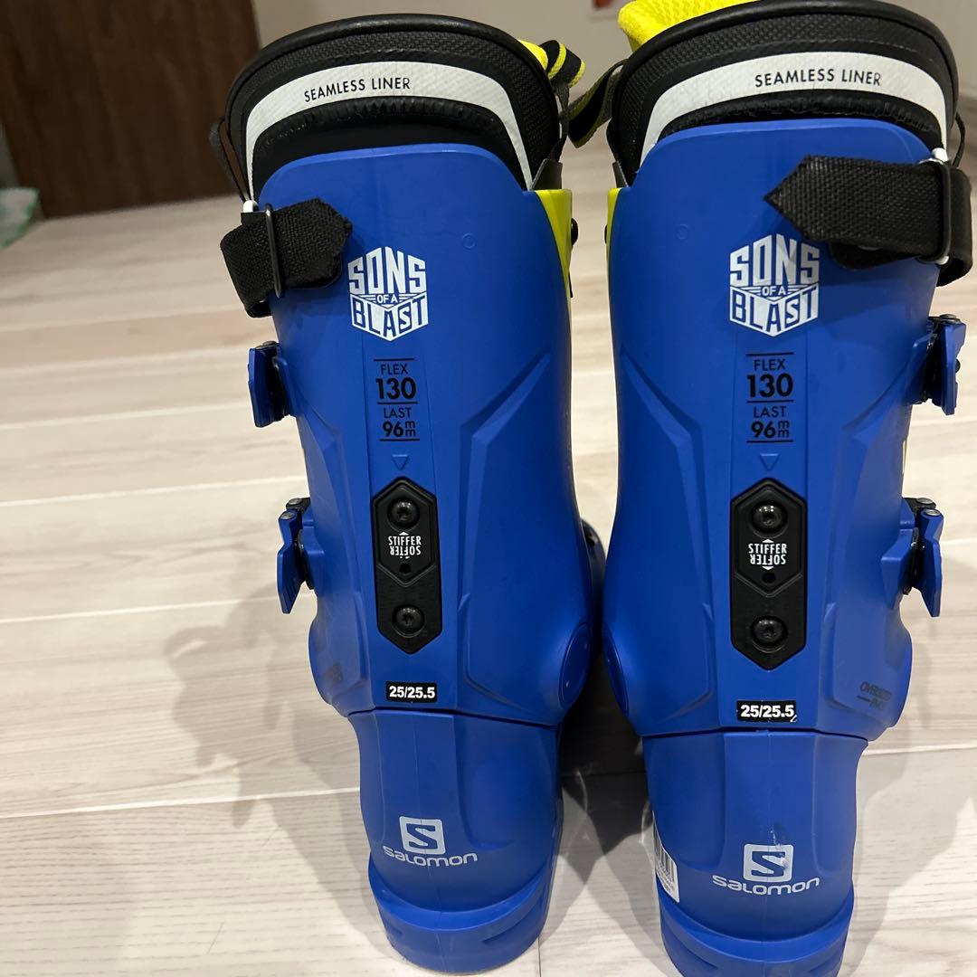 売り切り最終価格 Salomon スキー ブーツ 25.5cm フレックス130