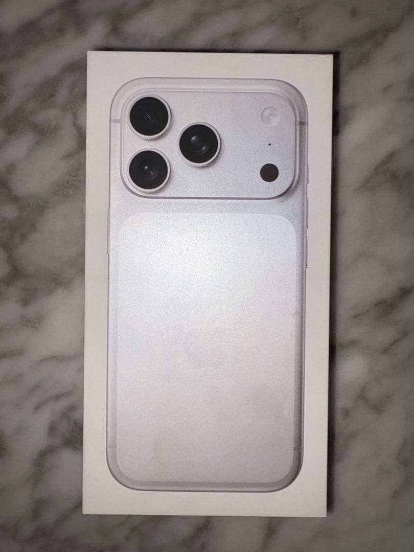 iPhone17 Pro SIMフリー シルバー 512GB