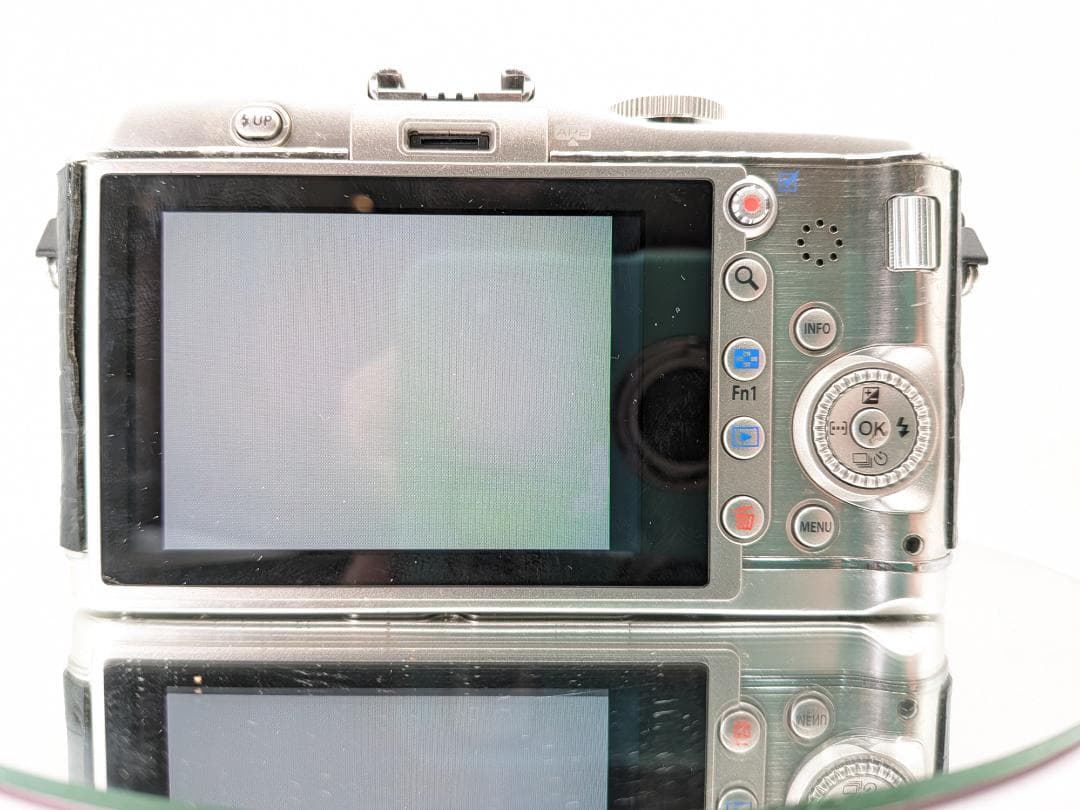 Olympus ミラーレスカメラ E-P3 ボディ