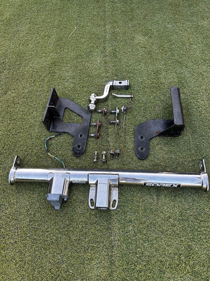 20系アルヴェルSOREX トレーラー用ヒッチ メンバー取り付け金具付き