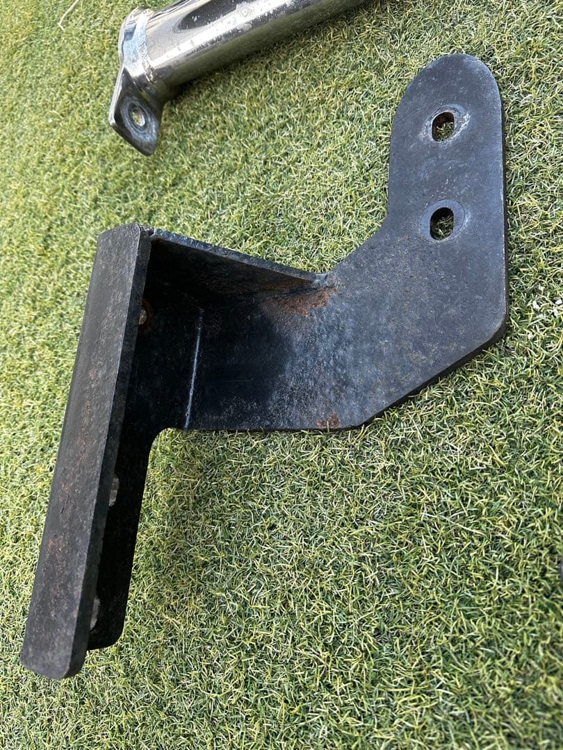 20系アルヴェルSOREX トレーラー用ヒッチ メンバー取り付け金具付き