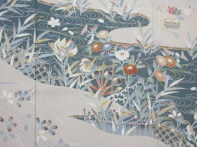 訪問着：美品-花と水流とオシドリと民家：高級品グレー：袷正絹：N88