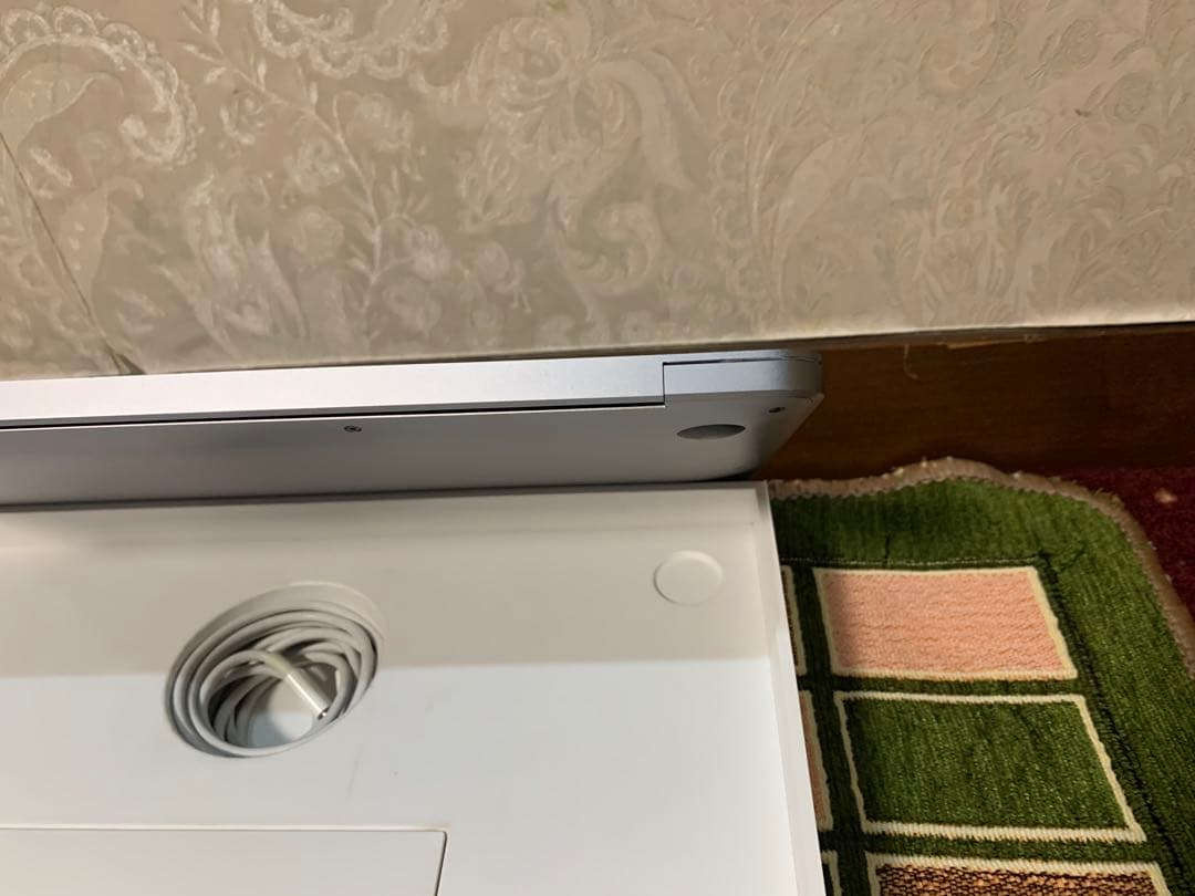 Apple MacBook Air 13インチ シルバー