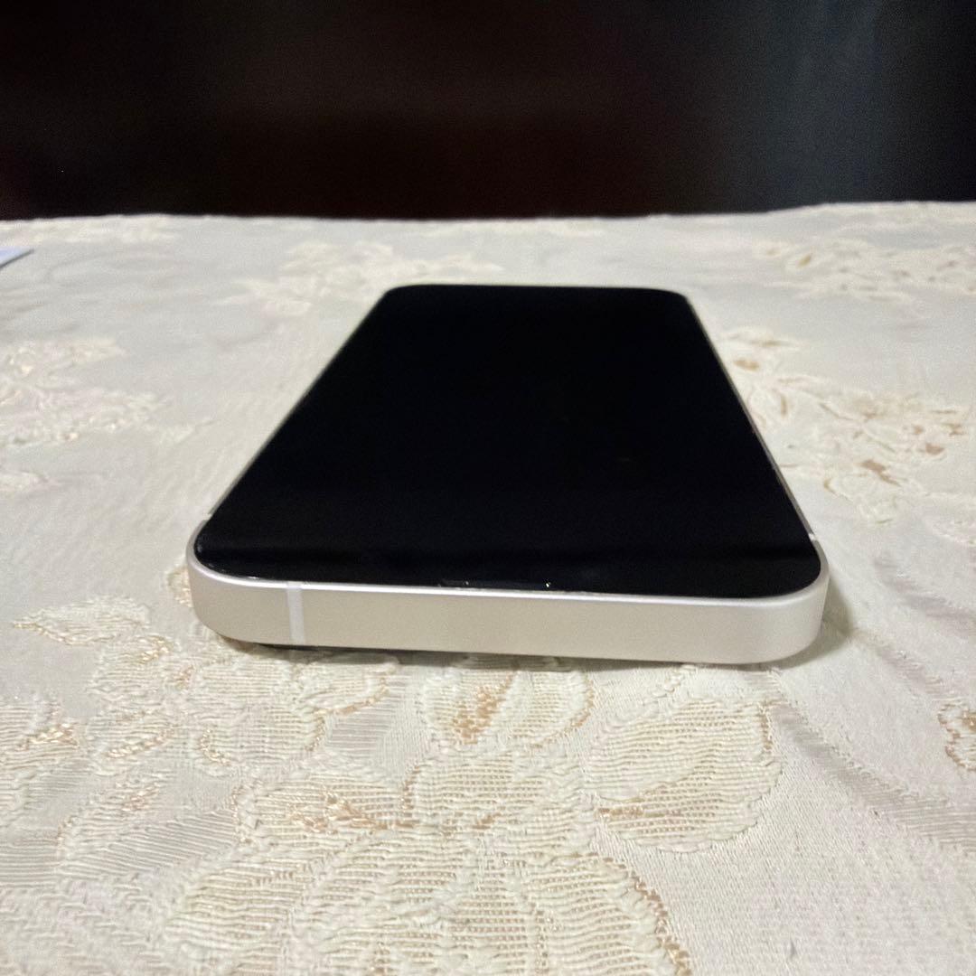 Apple iPhone 13 256GB スターライト