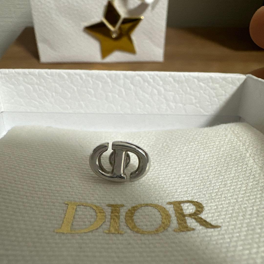 【美品】ディオール CD Navyスタッドピアス シルバー