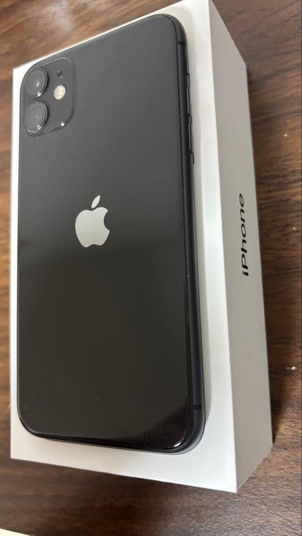 iPhone11 ブラック　SIMフリー