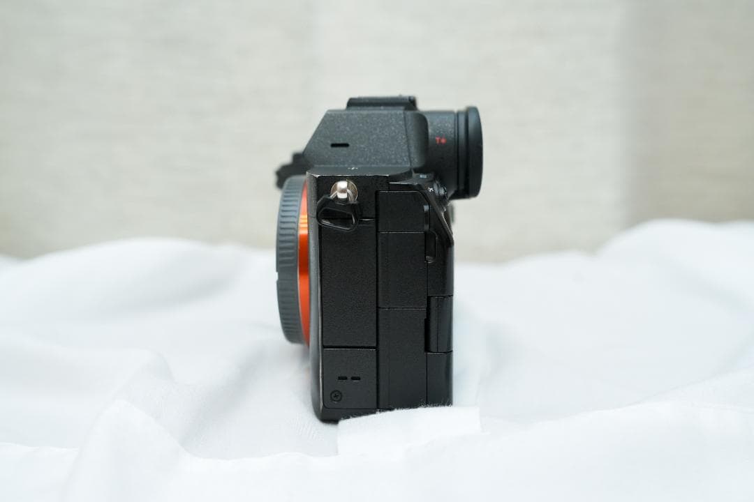 【バッテリー付き】SONY α7Ⅳ ILCE-7M4 ①
