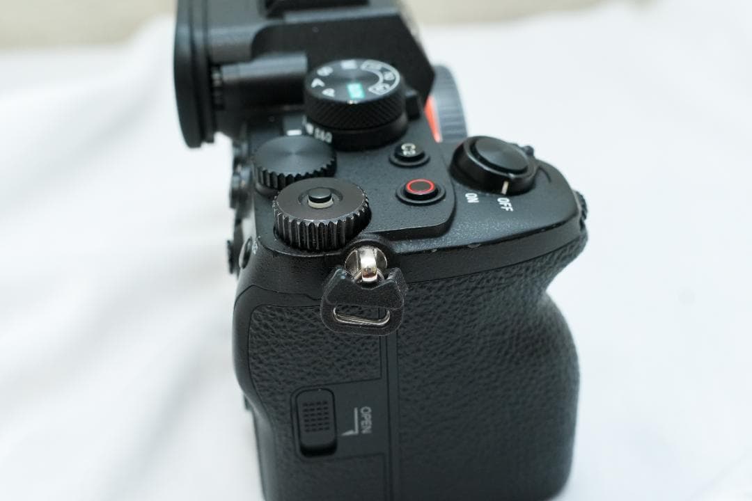 【バッテリー付き】SONY α7Ⅳ ILCE-7M4 ①