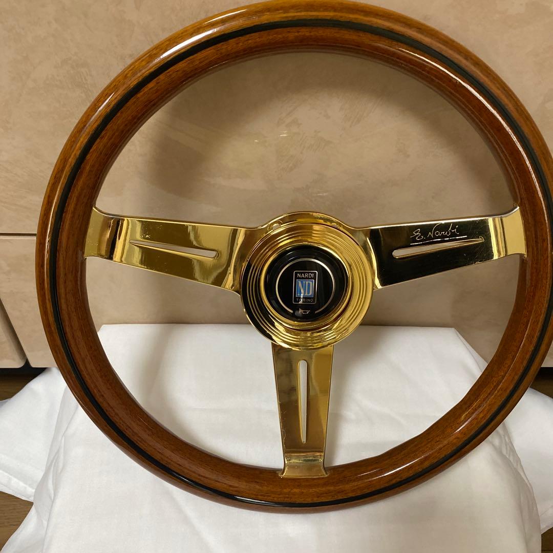 ナルディ ウッドステアリング 32.5パイ