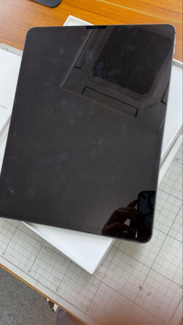 美品12.9インチ iPad Pro 1TB 第4世代 SIMフリー おまけ付