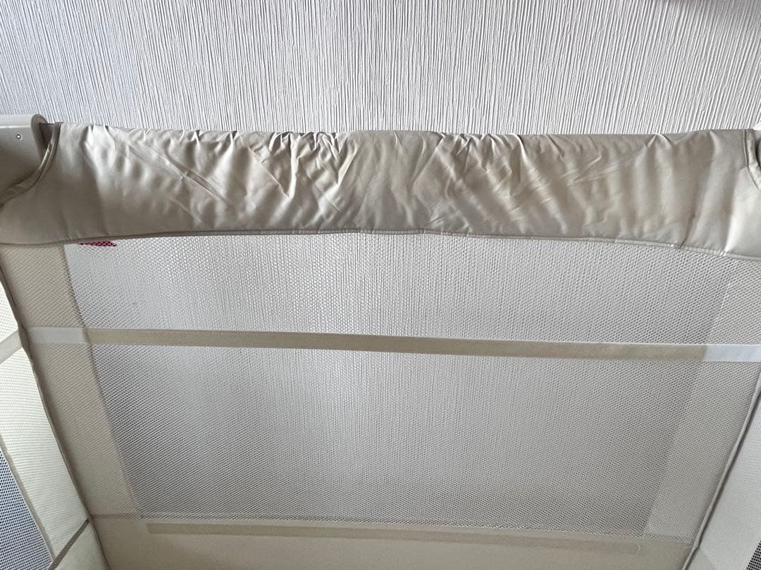 アップリカ ココネルエアー ベビー ベッド ミルクホワイト ベビーサークル 寝具