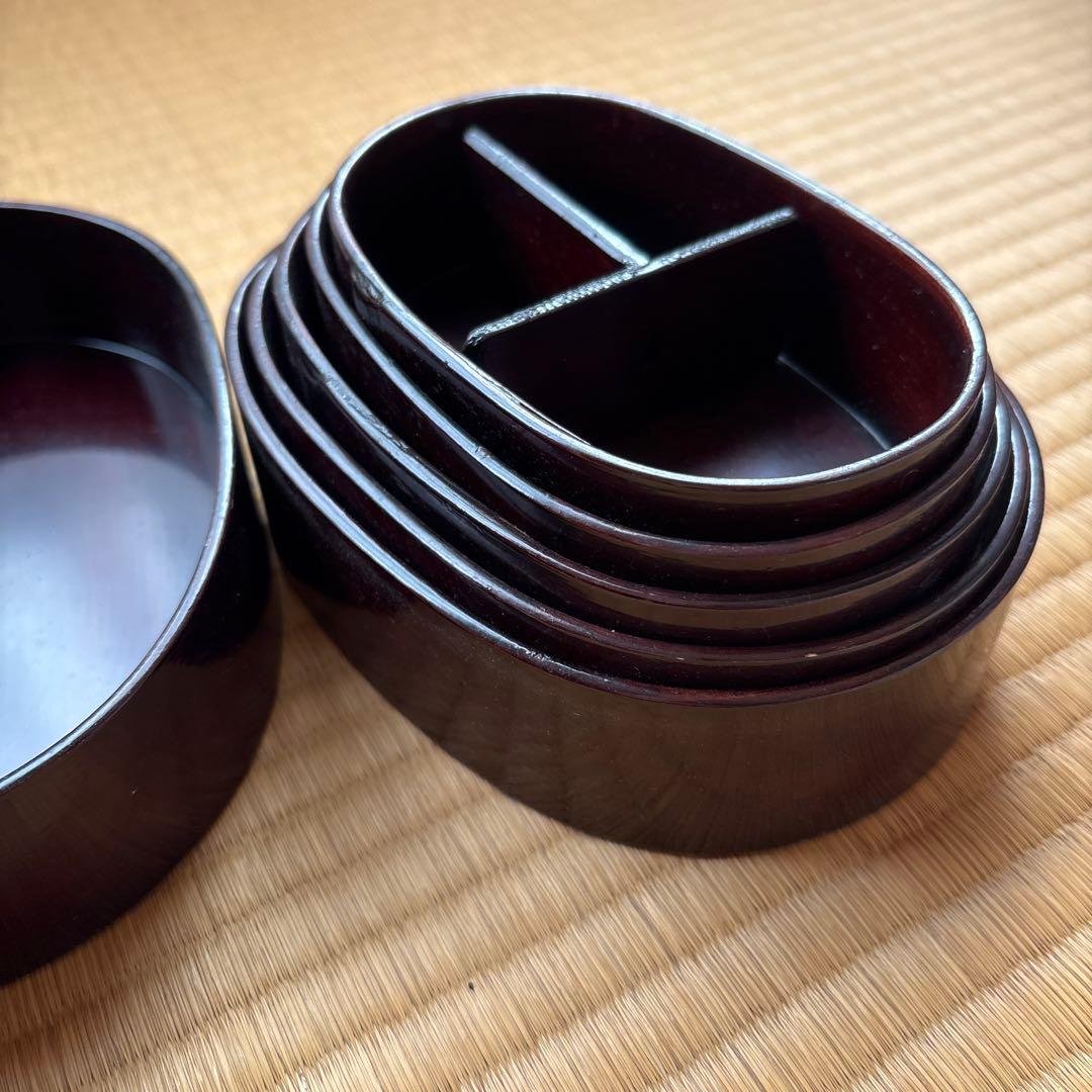 漆塗り 楕円形 重箱 仕切り付き　弁当箱　セット