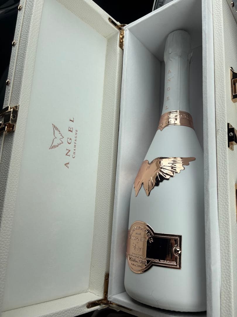エンジェル シャンパン ロゼ ホワイト 750ml 1本 箱付き 新品 未開栓