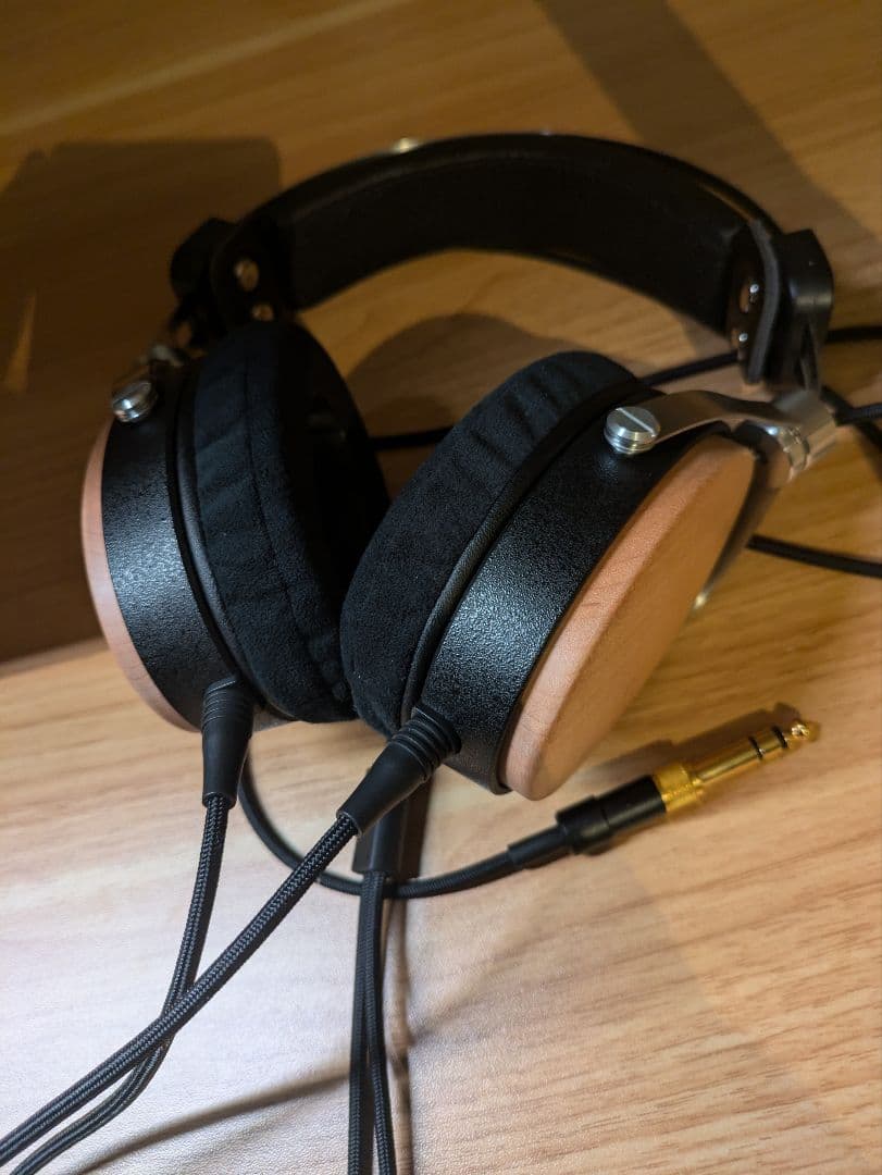 ヘッドホン Tago Studio T3-01